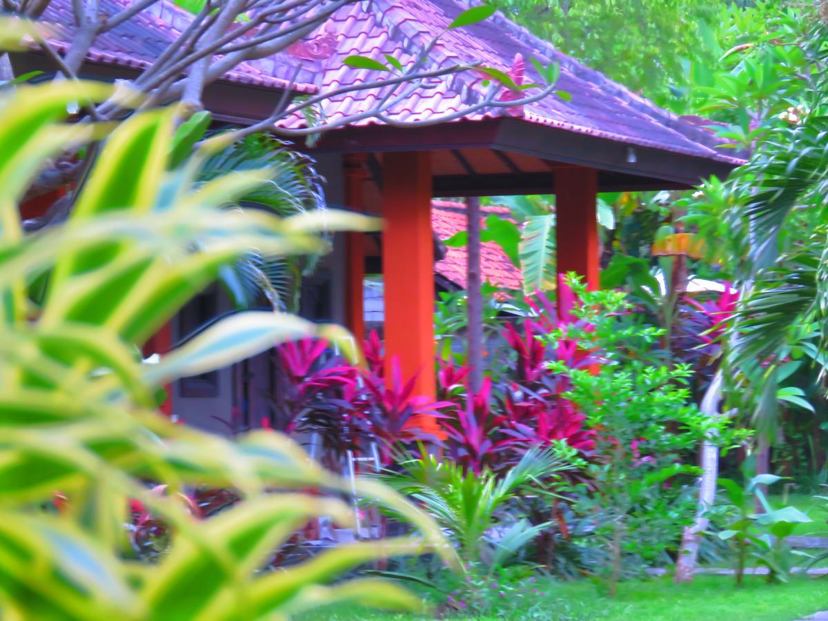 Suka Sari Cottages Пемутеран Экстерьер фото
