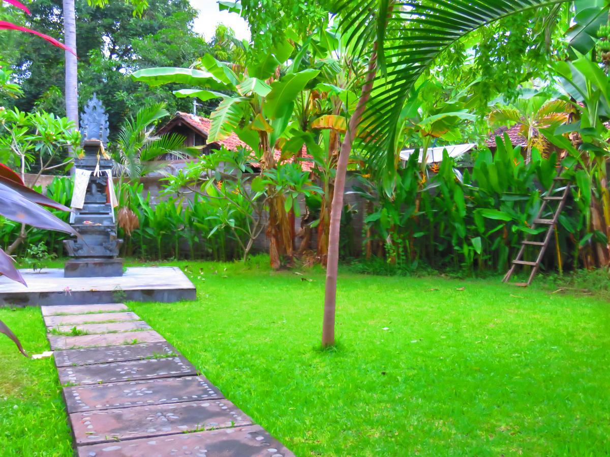 Suka Sari Cottages Пемутеран Экстерьер фото